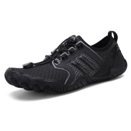 Outdoor Climbing Sports Hiking Fitness Swimming Shoes (Option: 002Black-46)